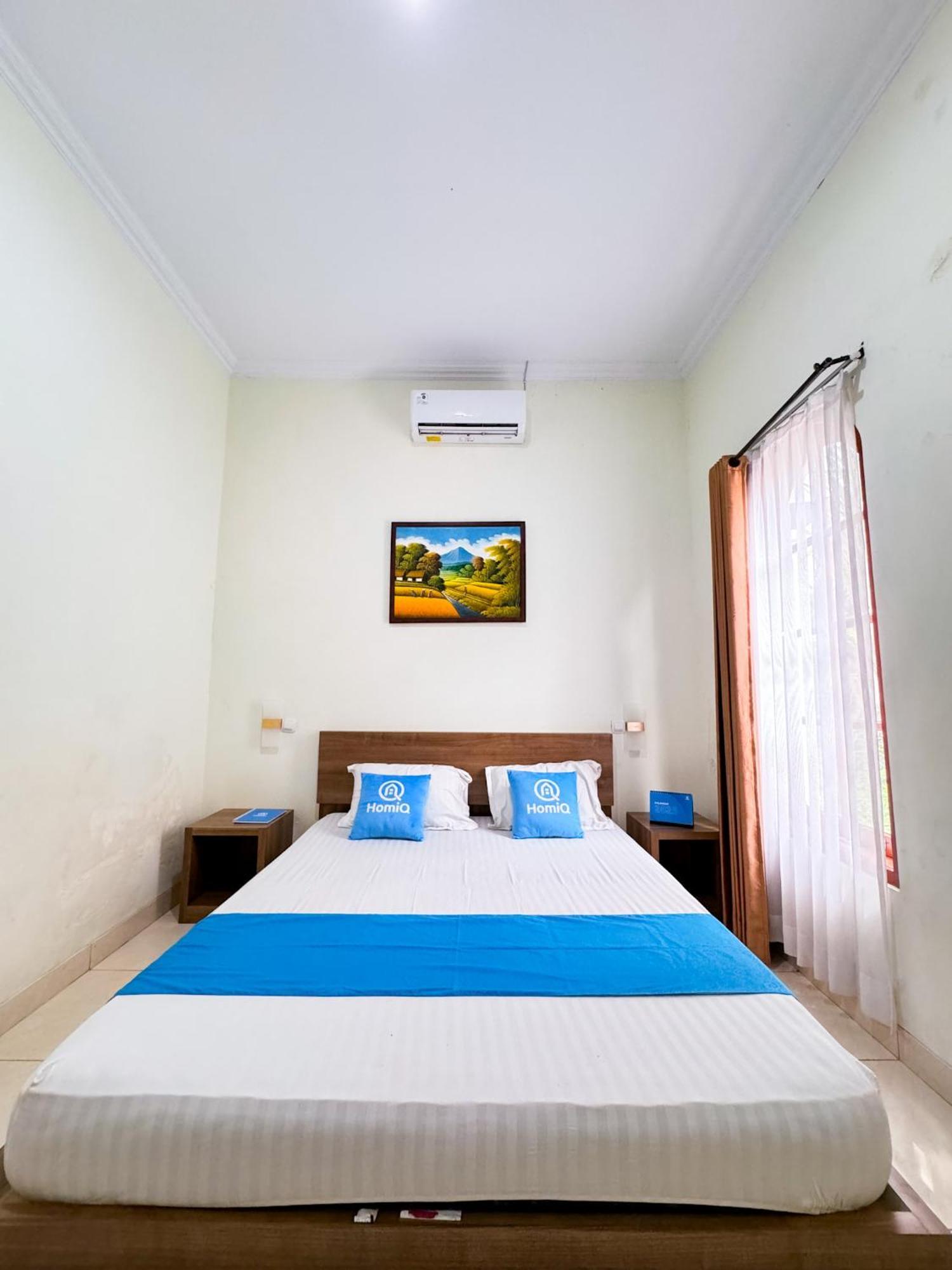 Adiputra Guesthouse 2 By Homiq Ngabean Esterno foto